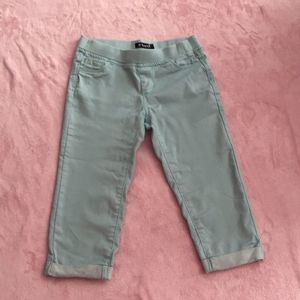 Girls capris size 8